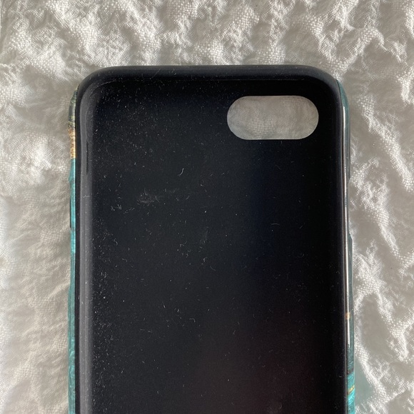 Lightly used iPhone 7/8 case - Picture 3 of 6
